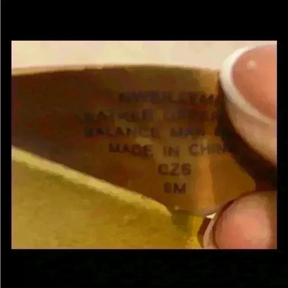 NINE WEST Vintage American Collection Leather/Cork Aztec Flip Flop Sandal (8M) - Picture 6 of 6